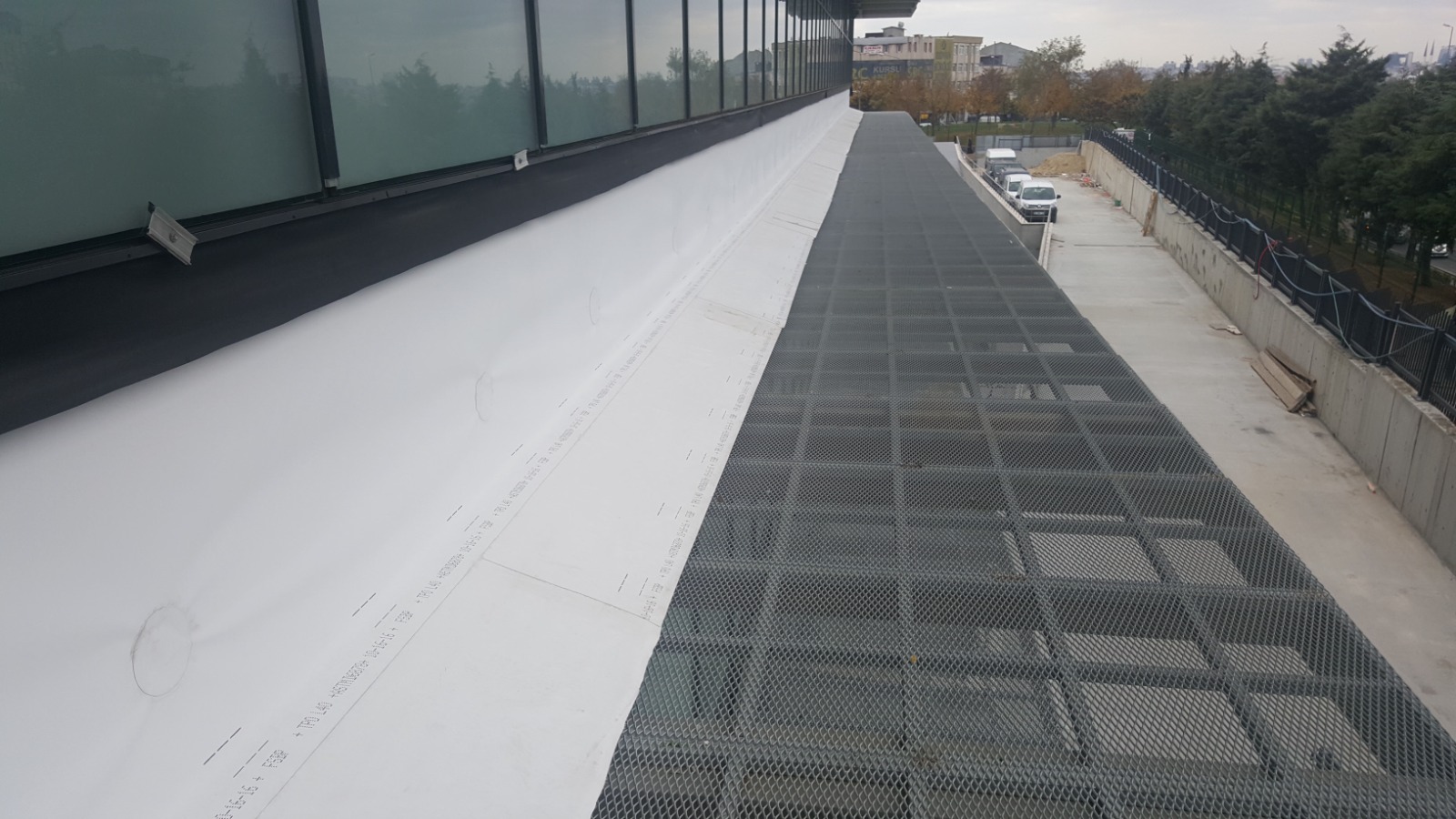 Firestone UltraPly TPO Çatı Sistemleri